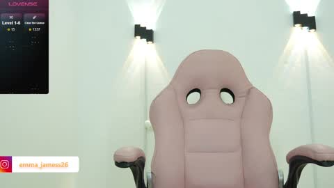 emma_jamess online show from May 14, 3:46 am