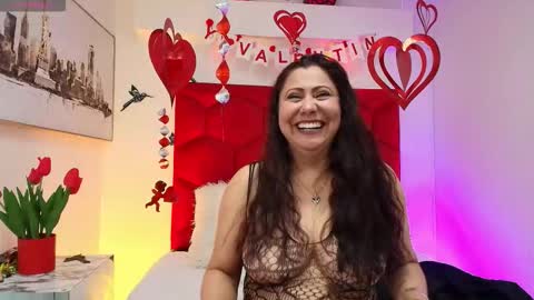 Snapshot of emma_jhomson chatting on February 18, 12:56 pm Emma 3 online show from February 18, 12:56 pm