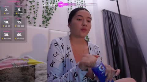 Snapshot of emma_johnson_ chatting on November 15, 2:09 am emma_johnson_ online show from November 15, 2:09 am