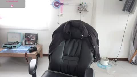 emma_johnson_ online show from July 28, 3:21 pm