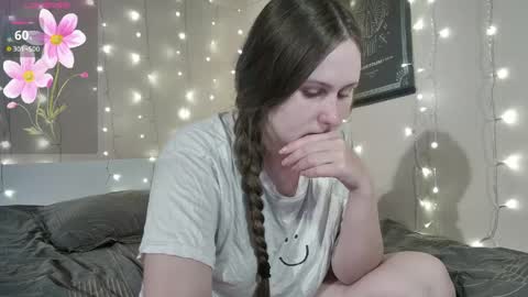 Snapshot of emma_just chatting on May 22, 3:17 pm emma_just online show from May 22, 3:17 pm