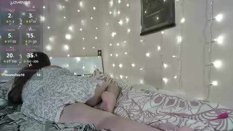Snapshot of emma_just chatting on June 22, 7:44 pm emma_just online show from June 22, 7:44 pm