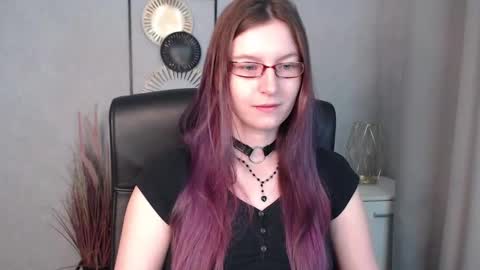 emma online show from December 9, 6:34 am