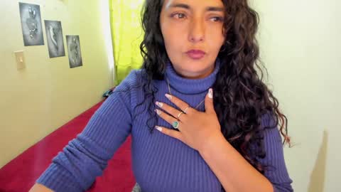 Snapshot of emma_luxy chatting on December 29, 12:12 pm  emma luxy online show from December 29, 12:12 pm