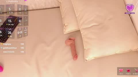 Snapshot of emma_morgann chatting on December 14, 2:31 pm Emma Morgann online show from December 14, 2:31 pm