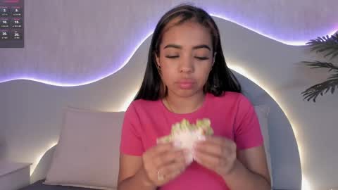 Emma Morgann online show from March 19, 12:14 am