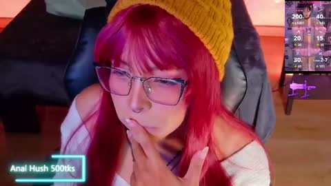     online show from July 10, 10:18 am