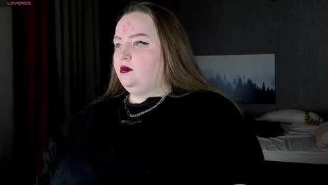 Snapshot of emma_razoom chatting on November 24, 6:24 am Emma Razumovskaya online show from November 24, 6:24 am