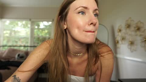 Emma Ruby online show from November 20, 5:34 pm