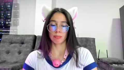 Emma online show from December 16, 3:22 am
