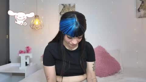 Snapshot of emma_softt chatting on June 23, 1:47 am Emma Softt online show from June 23, 1:47 am