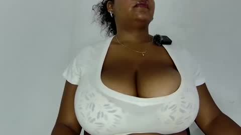 emma 5 online show from November 12, 1:39 am