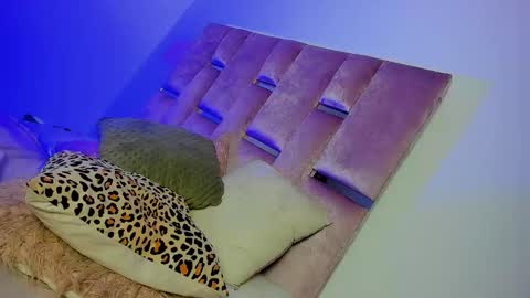 emmabrown10 online show from November 11, 5:07 am