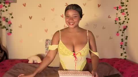 Emma online show from July 25, 1:25 am