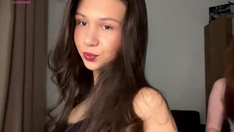 Emma online show from April 19, 4:50 pm