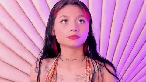           online show from October 3, 11:40 am