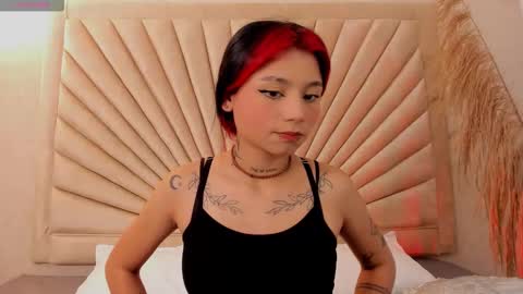           online show from November 24, 12:05 pm