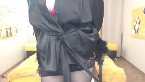 emmaellison924117 online show from April 30, 6:53 am