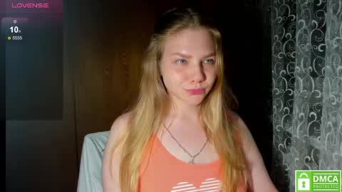 Snapshot of emmafrizea chatting on May 20, 9:10 pm Hello Im newMake me cumPVT 12tk for min ALL INCLUSIVE online show from May 20, 9:10 pm