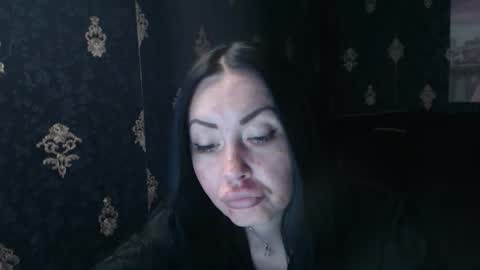 EmmaGoldX online show from May 11, 9:56 pm