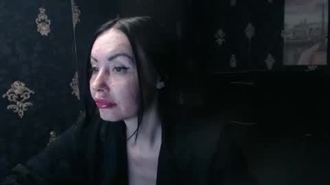 EmmaGoldX online show from May 12, 8:17 pm