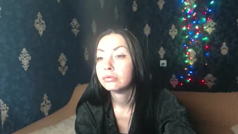 EmmaGoldX online show from May 18, 9:26 am