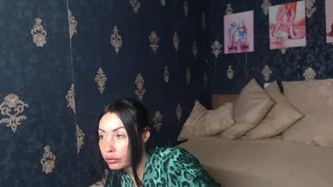 EmmaGoldX online show from July 23, 8:23 am