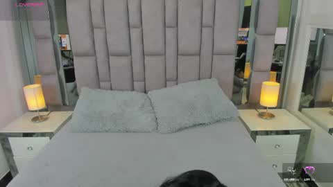 Snapshot of emmahill1 chatting on July 11, 11:24 am EMMA HILL online show from July 11, 11:24 am