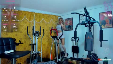 Emma online show from March 10, 1:27 pm