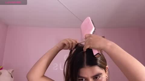 Snapshot of emmalee_a chatting on February 17, 10:51 am Emma online show from February 17, 10:51 am