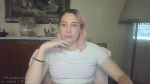 Snapshot of emmalove_ar chatting on January 29, 8:25 pm emmalove_ar online show from January 29, 8:25 pm