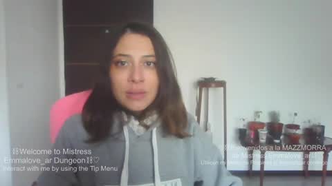 Snapshot of emmalove_ar chatting on June 21, 7:27 pm emmalove_ar online show from June 21, 7:27 pm