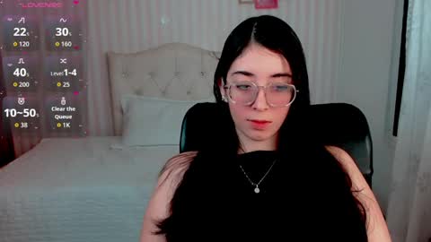 Snapshot of emmalove_doll chatting on April 2, 12:41 am Emmas Room online show from April 2, 12:41 am