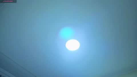Snapshot of emmamiller__ chatting on May 6, 11:04 am online show from May 6, 11:04 am