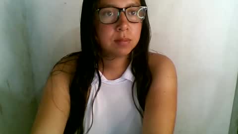 Snapshot of emmaortiz348067670331 chatting on June 9, 12:55 am emmaortiz348067670331 online show from June 9, 12:55 am