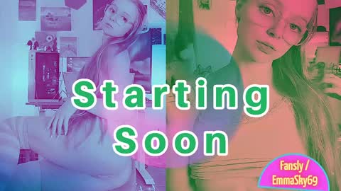 Snapshot of emmasky69 chatting on October 28, 4:05 am Emma Sky online show from October 28, 4:05 am