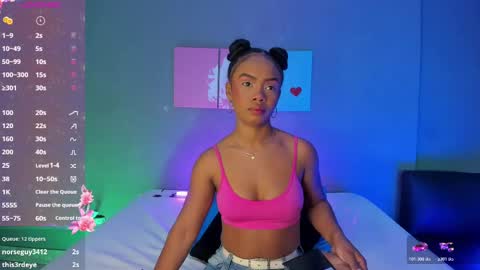 Emma online show from October 27, 5:28 pm