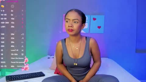 Emma online show from November 6, 5:14 pm