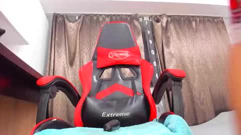 Emma online show from May 31, 6:42 pm