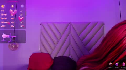 Snapshot of emmaswift1 chatting on October 4, 2:31 am Emma online show from October 4, 2:31 am