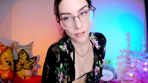 Snapshot of emmaterrestrial chatting on December 6, 11:03 pm RH-NEGATIVE GREEN-EYED BAELIEN online show from December 6, 11:03 pm