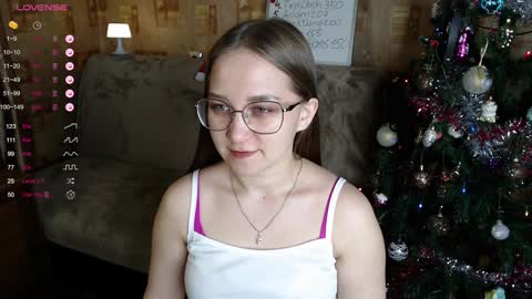 Mia online show from January 4, 11:43 am