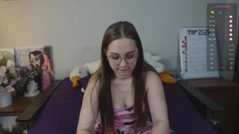 Mia online show from January 18, 5:28 pm