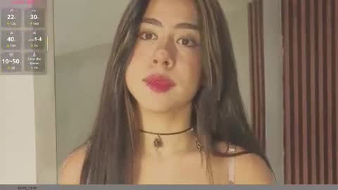 emmi_collins online show from June 19, 7:39 pm
