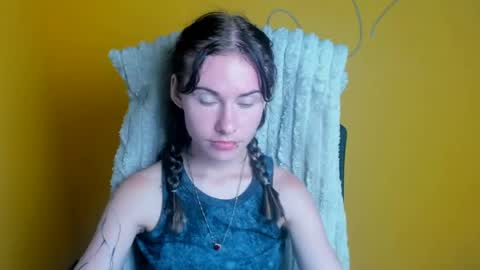 Snapshot of emmi_rossum chatting on June 24, 11:42 am Emmi online show from June 24, 11:42 am