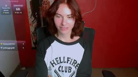 Snapshot of emmi_rossum chatting on July 27, 11:17 am Emmi online show from July 27, 11:17 am