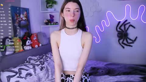 emmie_everly online show from February 9, 11:25 am