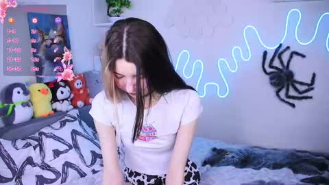 emmie_everly online show from February 26, 11:53 am