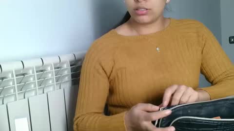 emmie online show from January 14, 8:20 am