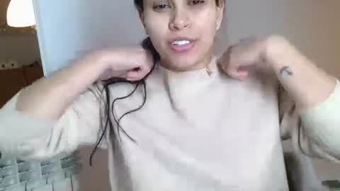 emmie online show from January 16, 8:43 am